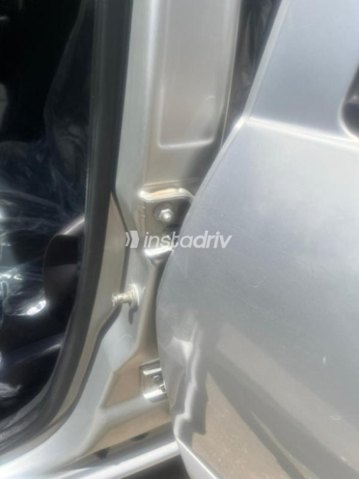 Renault Sandero 2014 Silver Automatic Used for Sale in Nasr city - 3