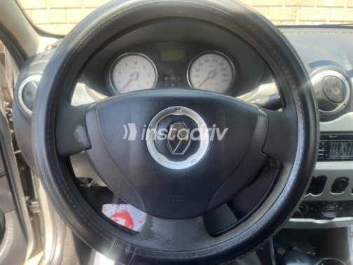 Renault Sandero 2014 Silver Automatic Used for Sale in Nasr city - 9