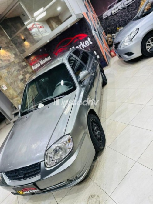 Hyundai Verna 2012 Dark Blue Automatic Used for Sale in El Haram - 2