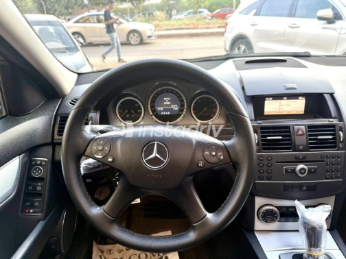 Mercedes C 180 2010 Gray Automatic Used for Sale in Nasr city - 8