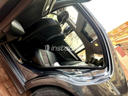 Mercedes C 180 2010 Gray Automatic Used for Sale in Nasr city - 10