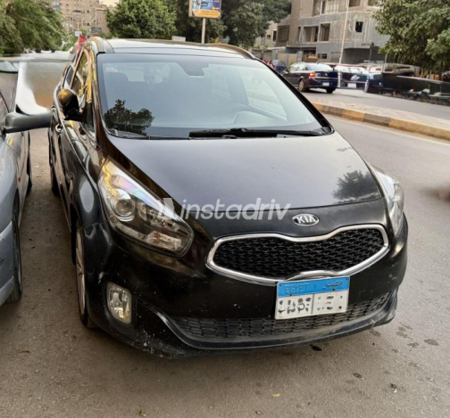 Kia Carens 2016 Black Automatic Used for Sale in Mohandessin - 2