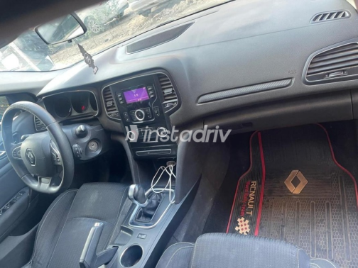 Renault Megane 2019 White Automatic Used for Sale in Greater Cairo ( Cairo + Giza) - 7