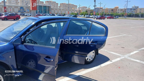 سكودا اوكتافيا A4 2009 أزرق غامق يدوي مستعملة للبيع في الإسكندرية - 10