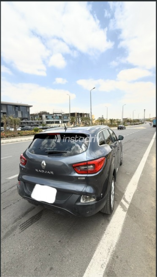 Renault Kadjar 2018 White Automatic Used for Sale in Greater Cairo ( Cairo + Giza) - 3