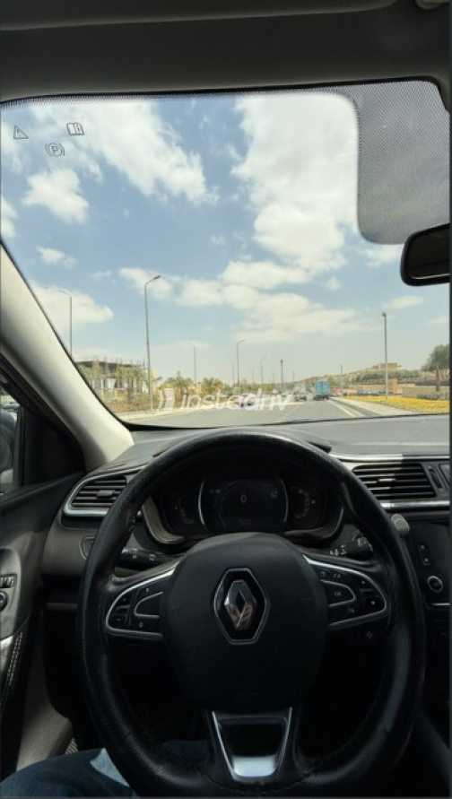 Renault Kadjar 2018 White Automatic Used for Sale in Greater Cairo ( Cairo + Giza) - 8