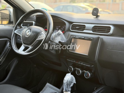 Renault Duster 2019 White Automatic Used for Sale in Greater Cairo ( Cairo + Giza) - 4