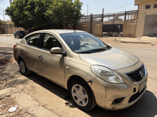 Nissan Sunny 2013 Champagne Automatic Used for Sale in Nasr city