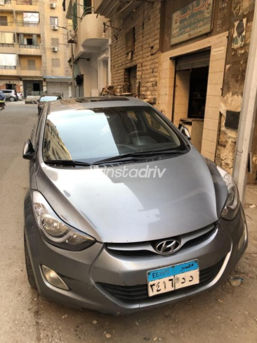Hyundai Elantra MD 2013 Silver Automatic Used for Sale in Shobra - 1