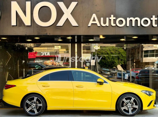 مرسيدس CLA 200 2020 أصفر أوتوماتيك مستعملة للبيع في مدينة نصر - 4