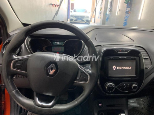 Renault Captur 2017 White Automatic Used for Sale in Greater Cairo ( Cairo + Giza) - 6