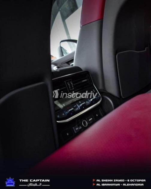 Toyota Land Cruiser 2024 Black Automatic Used for Sale in Sheikh Zayed City - 6