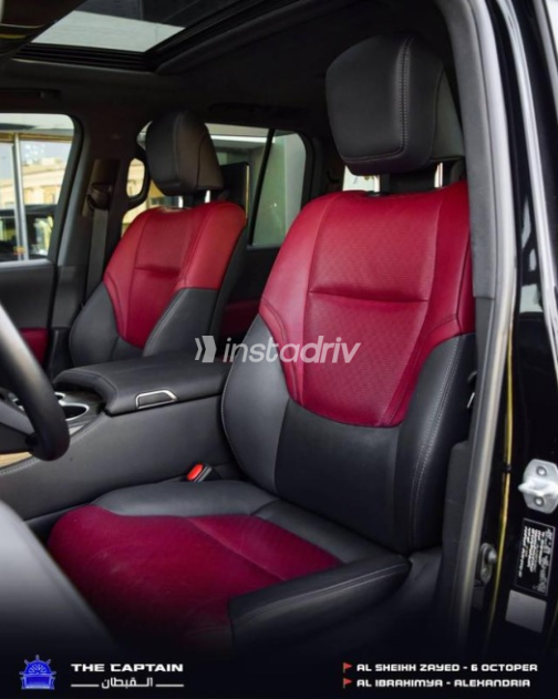 Toyota Land Cruiser 2024 Black Automatic Used for Sale in Sheikh Zayed City - 9