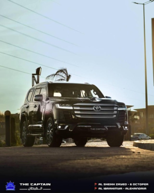 Toyota Land Cruiser 2024 Black Automatic Used for Sale in Sheikh Zayed City