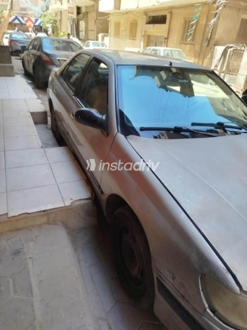 بيجو 406 2000 ذهبي أوتوماتيك مستعملة للبيع في شيراتون - 1