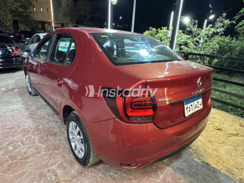 Renault Logan 2018 Dark Red Automatic Used for Sale in Nasr city - 6