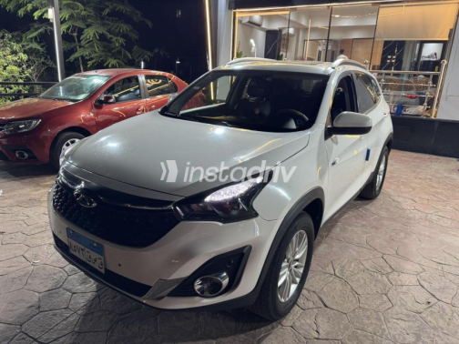 Chery Tiggo 7 2023 White Automatic Used for Sale in Nasr city - 2