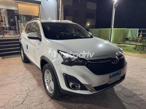 Chery Tiggo 7 2023 White Automatic Used for Sale in Nasr city - 3