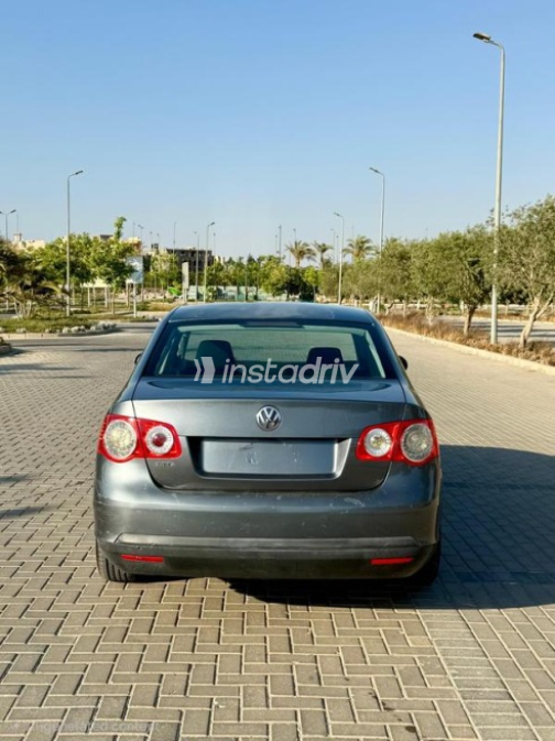 Volkswagen Jetta 2011 Gray Automatic Used for Sale in 6 October - 4