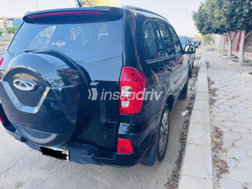 Chery Tiggo 3 2023 White Automatic Used for Sale in Greater Cairo ( Cairo + Giza) - 4