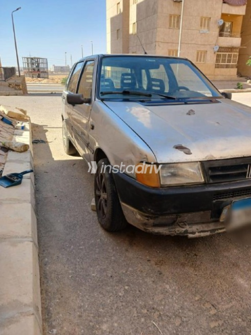 فيات اونو 2000 رمادي يدوي مستعملة للبيع في مدينة بدر - 3