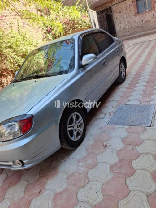 هيونداي فيرنا 2007 سماوي يدوي مستعملة للبيع في حلوان - 3