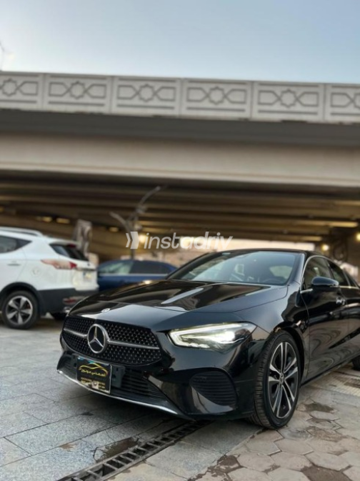 Mercedes CLA 200 2024 Black Automatic Used for Sale in Nasr city - 10