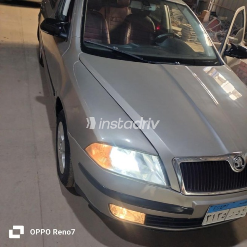 سكودا اوكتافيا A5 2007 برونزي أوتوماتيك مستعملة للبيع في المحلة - 5
