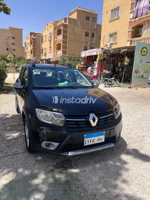 رينو سانديرو  ( ستيب  واى ) 2021 أسود أوتوماتيك مستعملة للبيع في الجيزة - 6