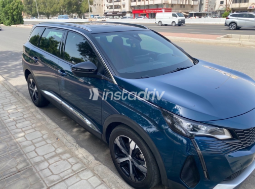 Peugeot 5008 2023 Blue Automatic Used for Sale in Mansoura - 6
