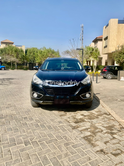 هيونداي IX 35 2013 أسود أوتوماتيك مستعملة للبيع في الإسكندرية - 4