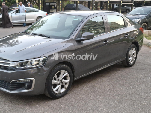 Citroën C Elysee 2021 Gray Automatic Used for Sale in Heliopolis - 4