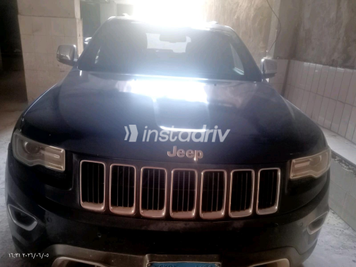Jeep Grand Cherokee 2016 White Automatic Used for Sale in Cairo - 4