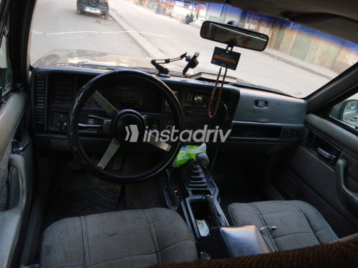 Jeep Cherokee 1993 Green Manual Used for Sale in Giza - 3