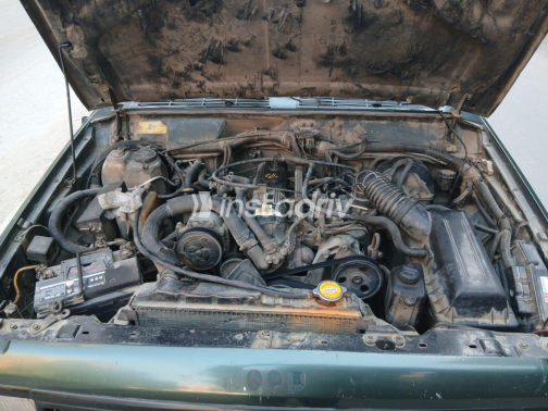 Jeep Cherokee 1993 Green Manual Used for Sale in Giza - 5