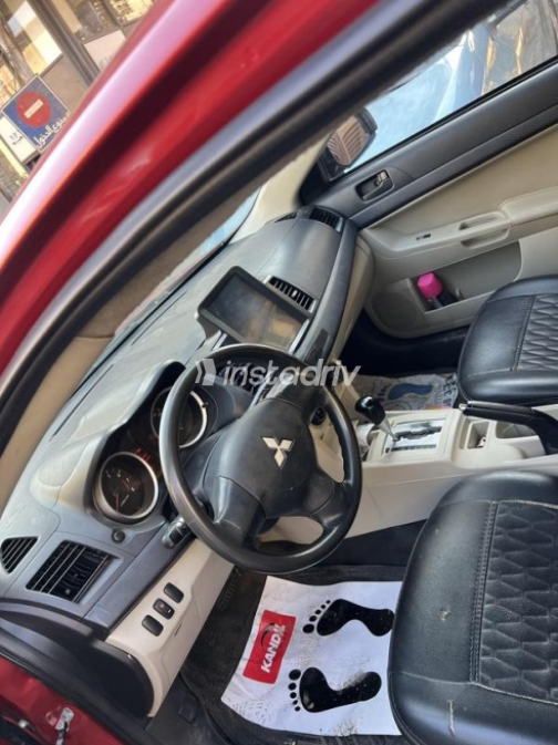 Mitsubishi Lancer EX Shark 2016 Dark Red Automatic Used for Sale in Cairo - 2