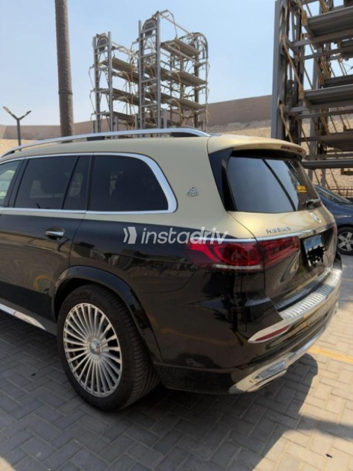 Mercedes Maybach GLS 2023 Black Automatic Used for Sale in Cairo - 3