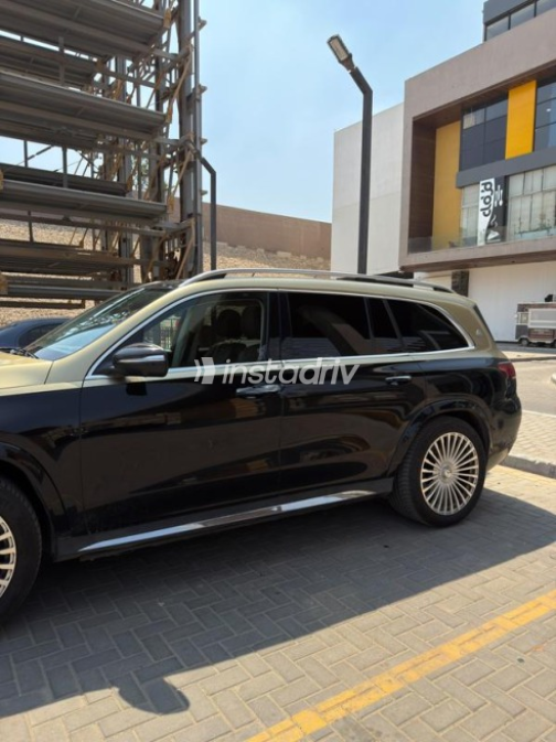 Mercedes Maybach GLS 2023 Black Automatic Used for Sale in Cairo - 4