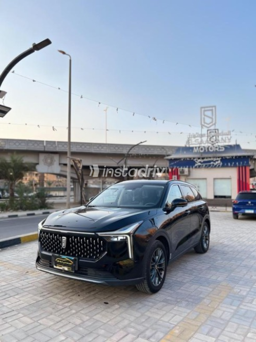 Bestune T55 2025 Black Automatic Used for Sale in Nasr city - 10