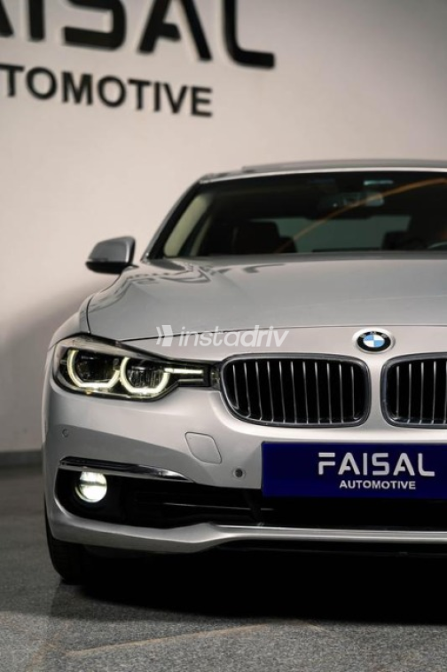 بي ام دبليو 320 2018 فضي أوتوماتيك مستعملة للبيع في القاهرة - 2