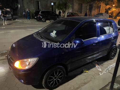 Hyundai Getz 2011 Dark Blue Automatic Used for Sale in Helwan - 1