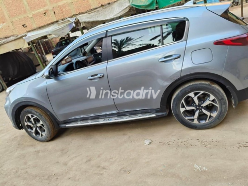 Kia Sportage 2021 Petroleum Automatic Used for Sale in Cairo - 3