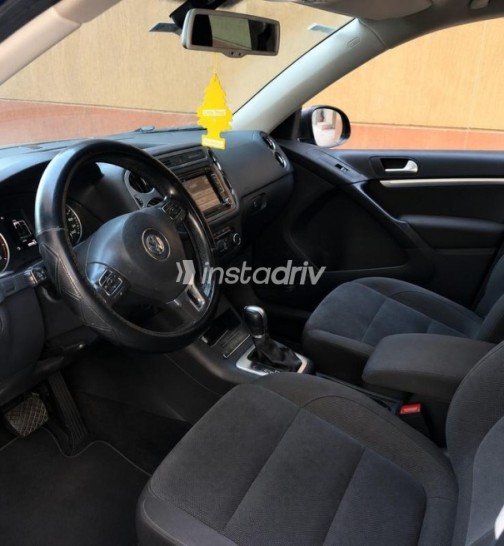 Volkswagen Tiguan 2016 Gray Automatic Used for Sale in Cairo - 4
