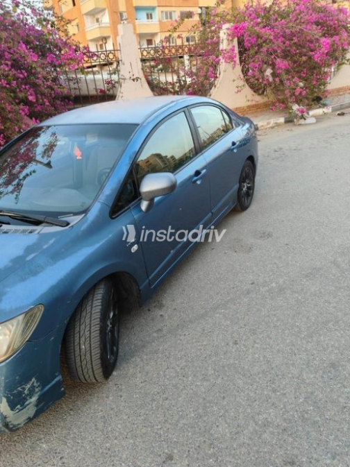 Honda Civic 2009 Blue Automatic Used for Sale in Ismailia - 2
