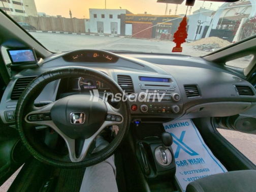 Honda Civic 2009 Blue Automatic Used for Sale in Ismailia - 6