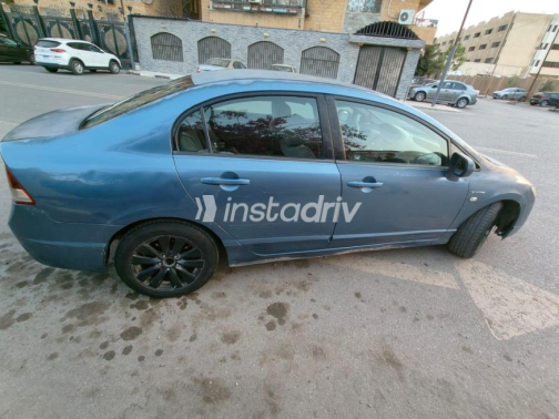 Honda Civic 2009 Blue Automatic Used for Sale in Ismailia - 7