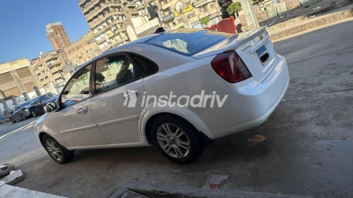 Chevrolet Optra 2006 White Automatic Used for Sale in El Senbellawein - 4
