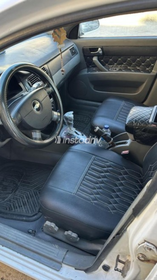 Chevrolet Optra 2006 White Automatic Used for Sale in El Senbellawein - 6