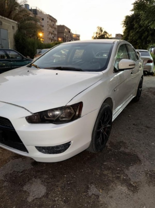 Mitsubishi Lancer EX Shark 2016 White Automatic Used for Sale in Cairo