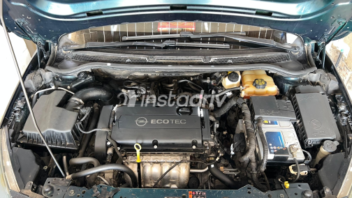 Opel Astra 2017 Green Automatic Used for Sale in Heliopolis - 6